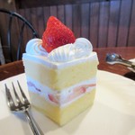 洋風笠間菓子グリュイエール - 苺のショートケーキ