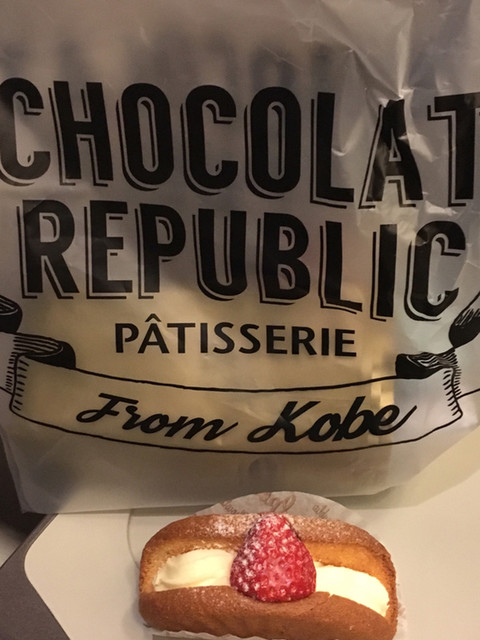 フィナンシェとケーキ By ミルラ ショコラ リパブリック 神戸阪急店 Chocolat Republic 神戸三宮 阪神 ケーキ 食べログ