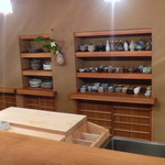 魚菜料理 縄屋 - 色んな器がありました