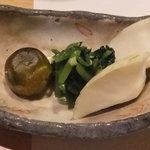 いづみ荘 - 香の物