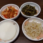 韓国料理 ハンアリ - おかず3種