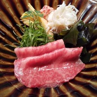 USHIGORO S. GINZA - その場で仕上げるサーロインのしゃぶしゃぶ