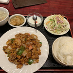 良記 餃子酒場 - 