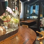 鉄板焼 ふじいさん - テーブル席①