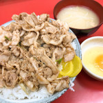 Meibutsu Sutadon Sapporo Ramen - スタ丼サッポロラーメン国立本店(スタミナ丼※肉増し)