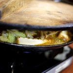 白川苑 - 定番のホルモン鍋