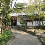 水月庵 - お店は大宰府天満宮から光明禅寺に向かう途中にありますよ。