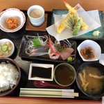 地魚料理 恵比須 - えびす定食