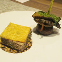 神戸牛炉窯焼ステーキ 雪月風花 北野坂 - 神戸ビーフのパテと鮑とマッシュルームのオーブン焼き
