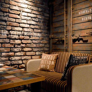 貸切可能◆ブルックリンのカフェスタイルを楽しめるお洒落な店内