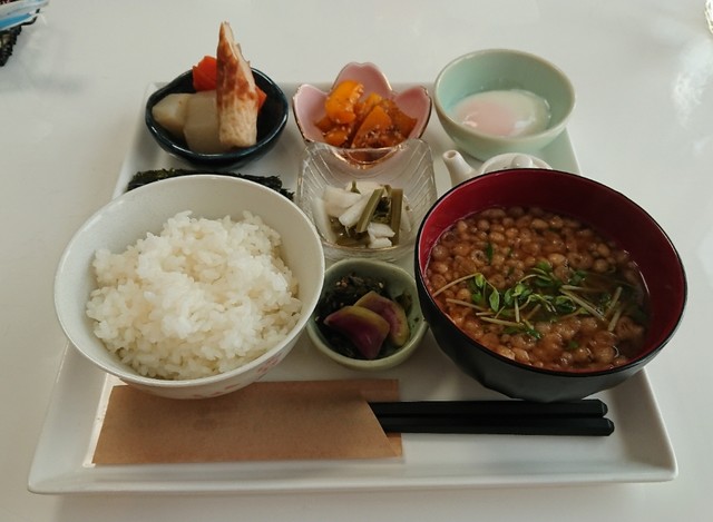 ラ シャンス La Chance 赤目口 カフェ 食べログ