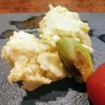 旬魚旬菜まるとび - 三種盛り　燻製ポテサラ