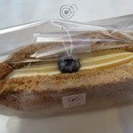 ニコリ - 有機紅茶のシフォンにカスタードクリーム