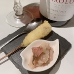 Kushikoubou Rai - 自家製桜豆腐を作りました。
      真鯛とご一緒にいかがでしょ