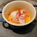 スリオラ - 甘エビとココナッツのフラン。