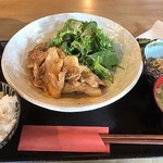 夜ノ森 - 豚バラ焼肉定食