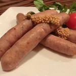 ヒガシナカノ151 - 「白金豚のソーセージ」：肌理が細かく、まろやかな豚の旨みがじんわり～♪