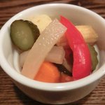 ヒガシナカノ151 - 「いろどりピクルス」：今回は８種の野菜！マイルドな酸味がうれしい♪