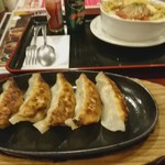 スパ・リブール ヨコハマ レストラン - 「本格餃子」530円