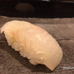 四季寿司 - ヒラメ