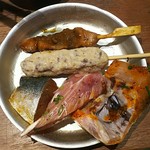 あぶりや - 海鮮浜焼き食べ放題(やきとり･牛ﾀﾝつくね･ｲﾅﾀﾞ･鮪のﾊﾁの身･ﾎﾞﾗ)