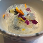 ABaC RESTAURANT & HOTEL - ★7 Frosted tile with fresh and dried flowers, yoghurt textures, crumbled biscuit and violet ice cream