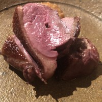 たでの葉 - 天然鴨ロースを味噌薬味で頂く。味噌風味とはちょっと方向性が変わって美味いですね。