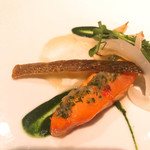 村上開新堂 レストラン - #食べログ的に撮るとこうなる。瞬間燻製の儀を執り行っているが、「それ」特有のわざとらしさは、ない。