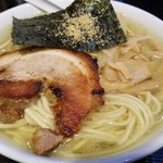 塩そば専門店 桑ばら - 麺が太い塩そば