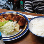 新富士本店 - 一口トンカツ