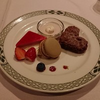 ロウリーズ・ザ・プライムリブ 恵比寿ガーデンプレイス店 - 