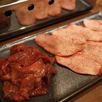 Yakiniku Ushikane - 