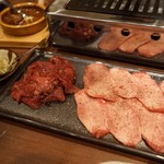 Yakiniku Ushikane - 