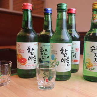 豊富な種類の韓国酒をご用意◎