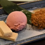 とん唐てん - 生チョココロッケ 季節のアイス添え(あまおう)