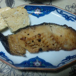 キッチンイリエ - 銀鱈と卵焼きIN家盛り付け