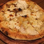 Italian Kitchen VANSAN - 季節限定　10種チーズピザ