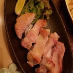 ゆるり家 - 鶏の岩塩焼き 780円