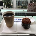 カフェ ド ティーケーピー - ブレンドコーヒー、マフィン