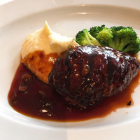 37 Steakhouse & Bar - 