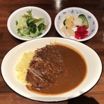 十ちゃんの台所 - メンチカツカレー（税込750円）