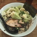 Fuji Ramen - キャベツとマー油のせ らーめん 970円 ♪