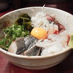 竹亭にしき - 海鮮どんぶり１，０００円（税込）