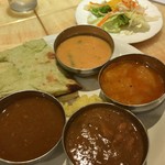 ミラン・ナタラジ - ランチブッフェ