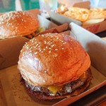 WOLF BURGERS - WAGYU WOLF14.9 ＆  Aged beef burger ＆ Cheese Fries