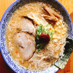 Mon Tsuru - 白味噌ラーメン 880円