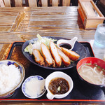 Hanagasa - ミルフィーユカツ定食