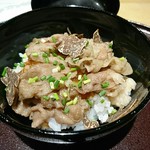 馳走 啐啄一十  - ⑲炙り仙台牛(A5ランク12等級雌未経産)丼、春トリュフ掛け、新潟県産コシヒカリ