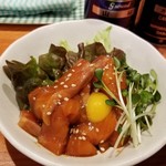 麺屋 六感堂 - サーモンユッケ