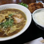 のんびり亭 - ラーメンからあげセット